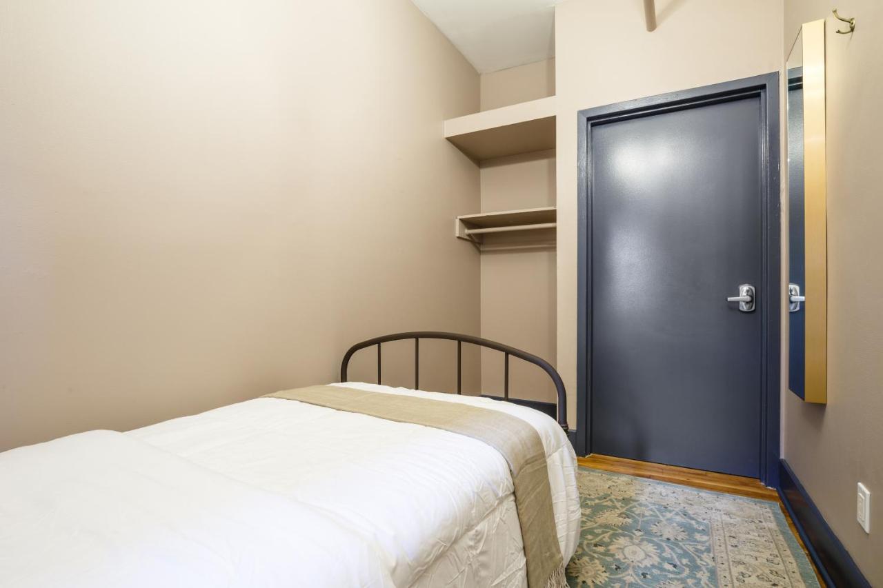 Lamartine Chelsea Hostel New York