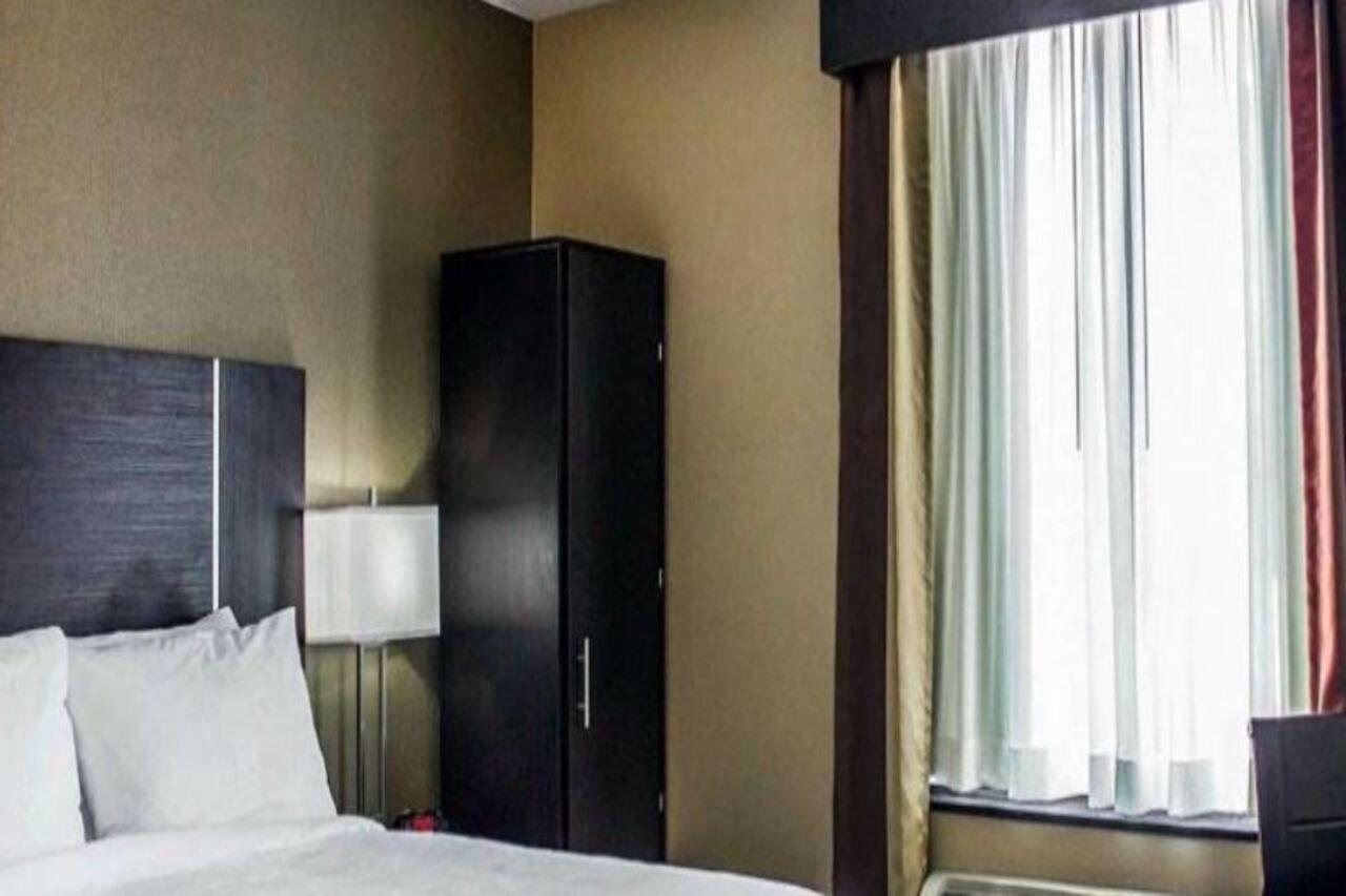 Hotel Pitkin New York