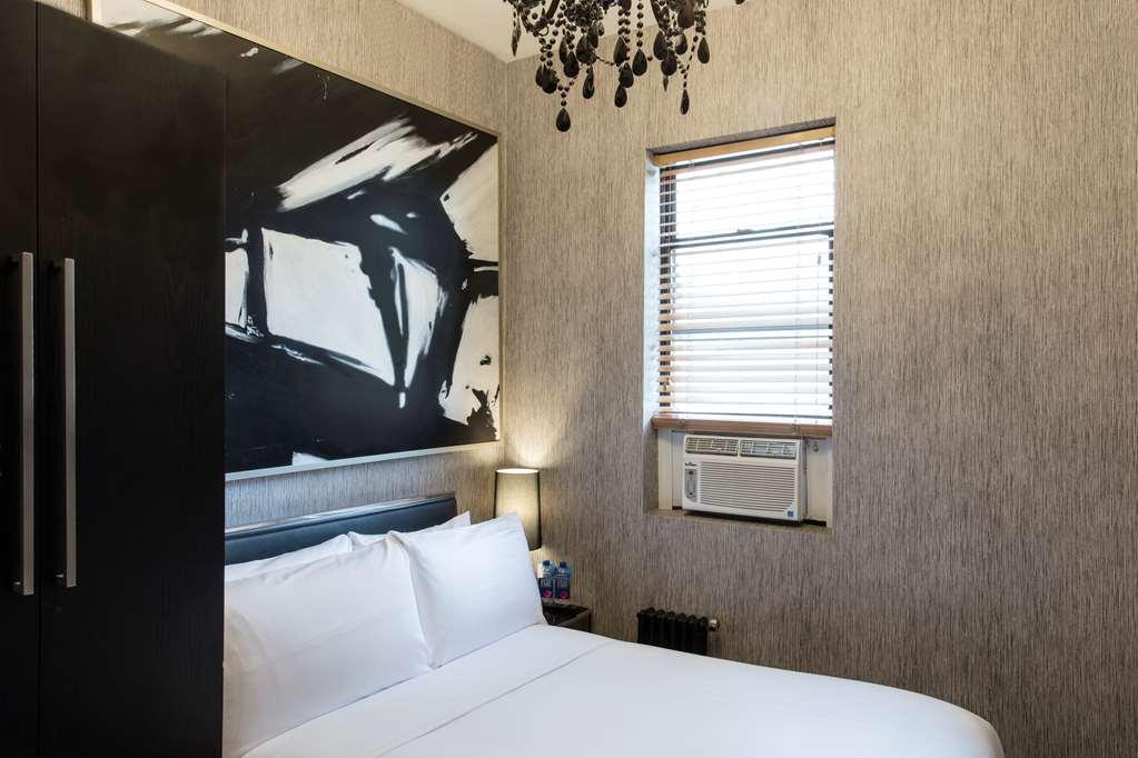 Hotel Square At Times Square