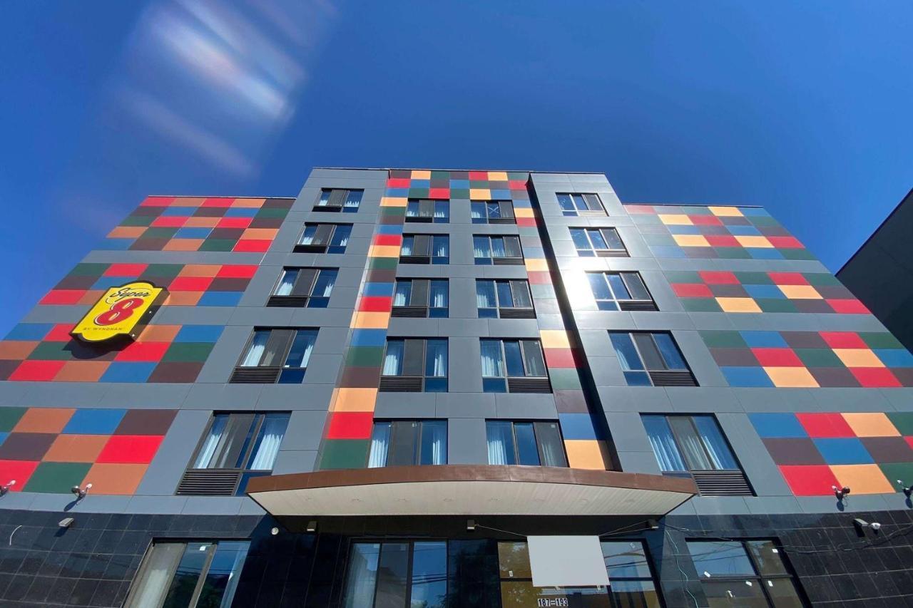 Hotel Super 8 By Wyndham Brooklyn Williamsburg 2*