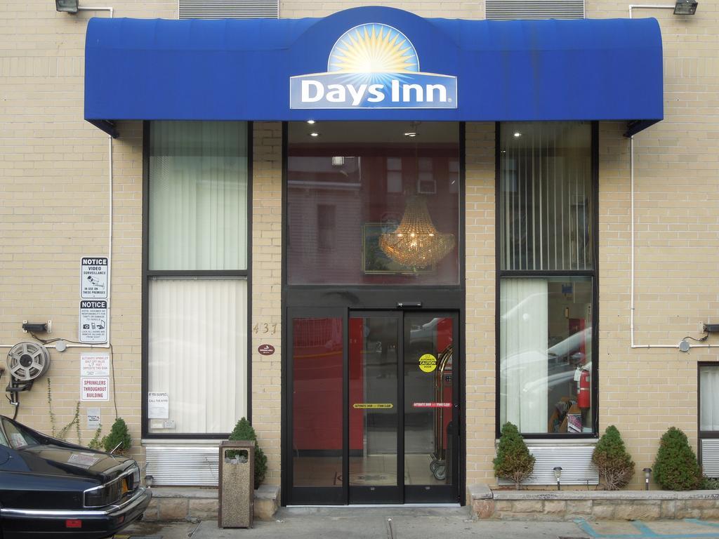 Days Inn Brooklyn