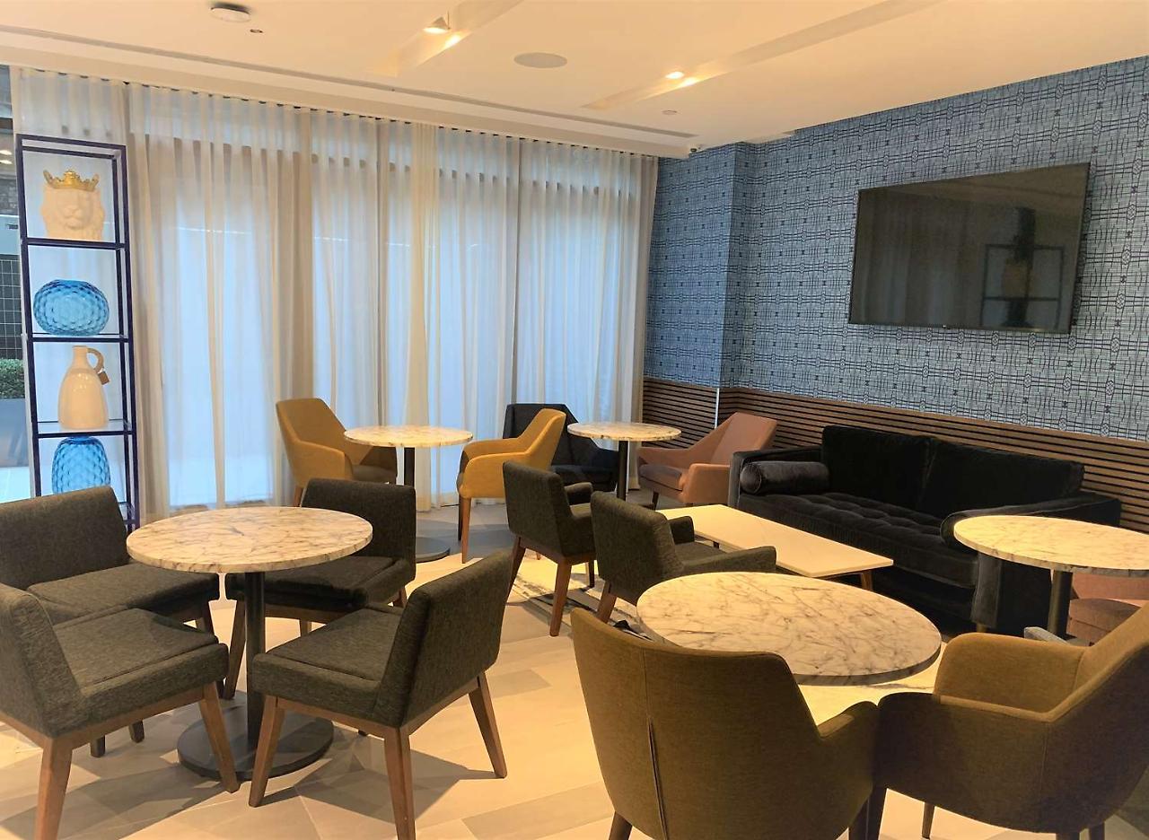 Western Premier Empire State Hotel