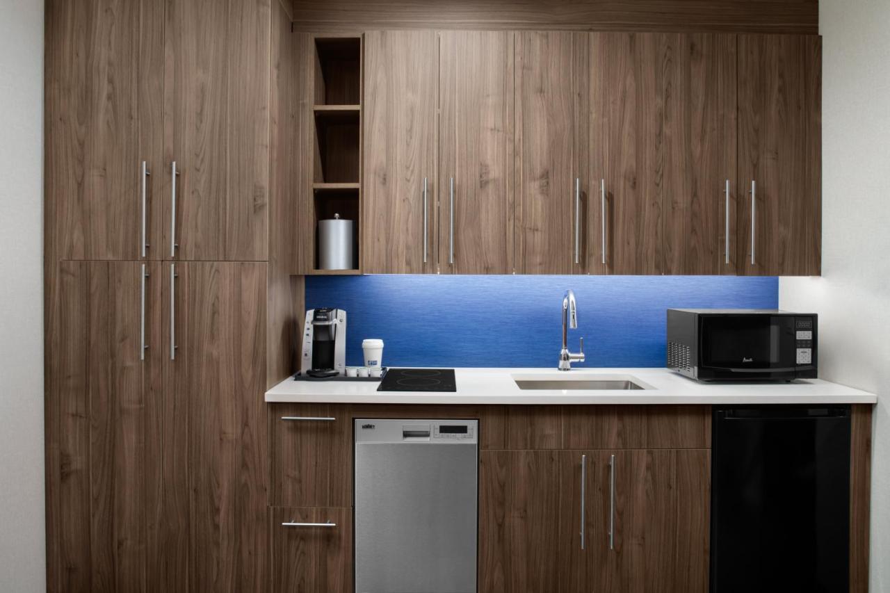 Hotel Express & Woodside Laguardia Airport