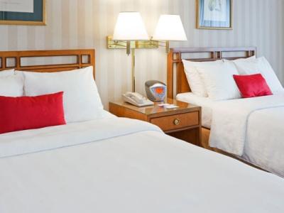 Doubletree By Hilton New York-laguardia Hotel 3*