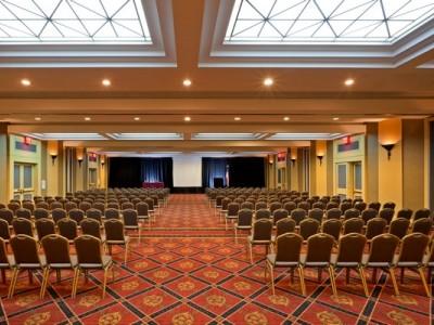 Doubletree By Hilton New York-laguardia New York