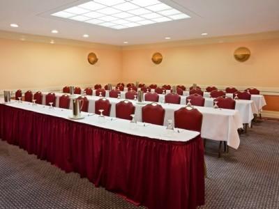 Doubletree By Hilton New York-laguardia New York