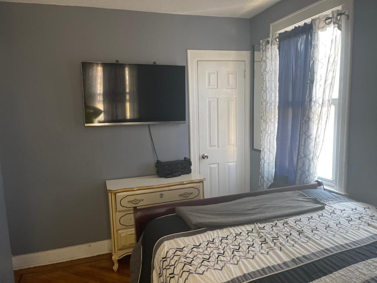 Royalbluecozy Homestay *