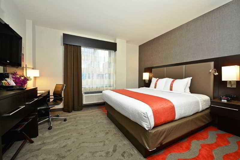 Hotel Fairfield & By Marriott Staten Island 3*