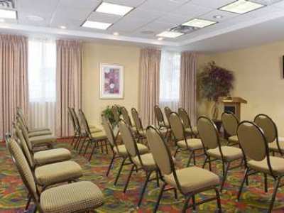 Hotel Hilton Garden Inn Queens / JFK Airport 3*