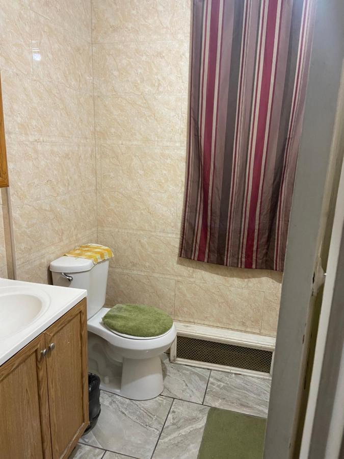 A Beautiful In Queens Guest house New York