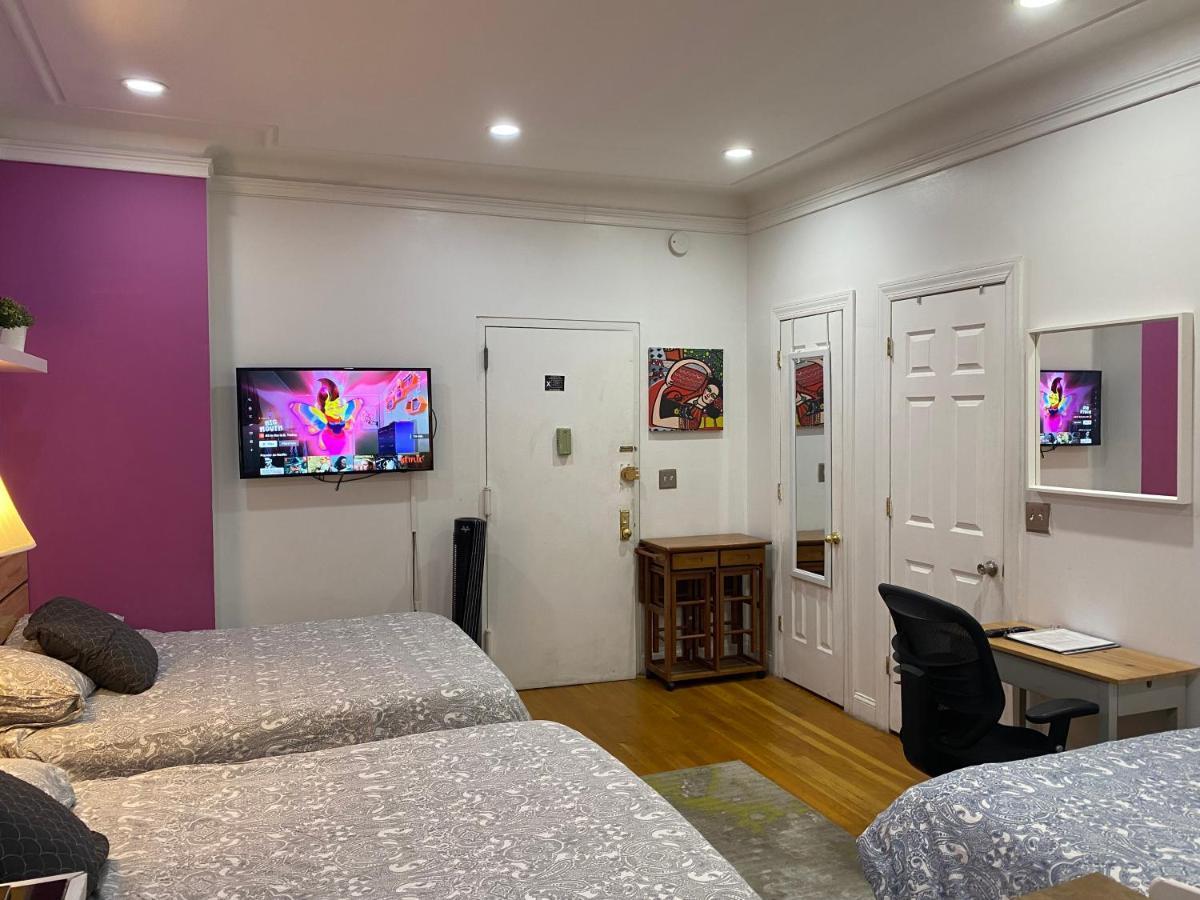 The Nomad Aparthotel 2*