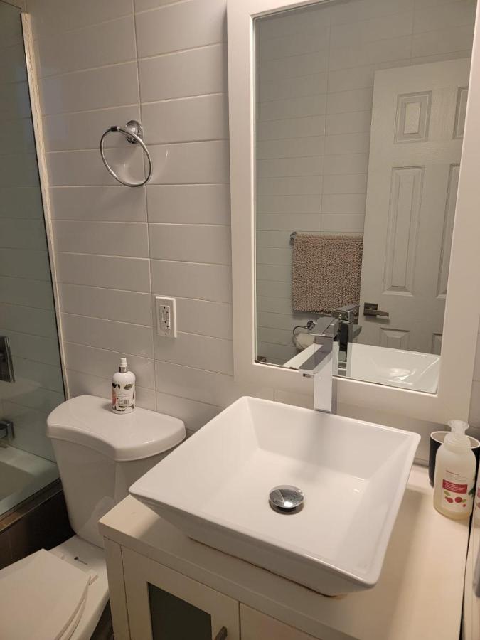 Comfortable And Neat 2 Bdr In Brooklyn *