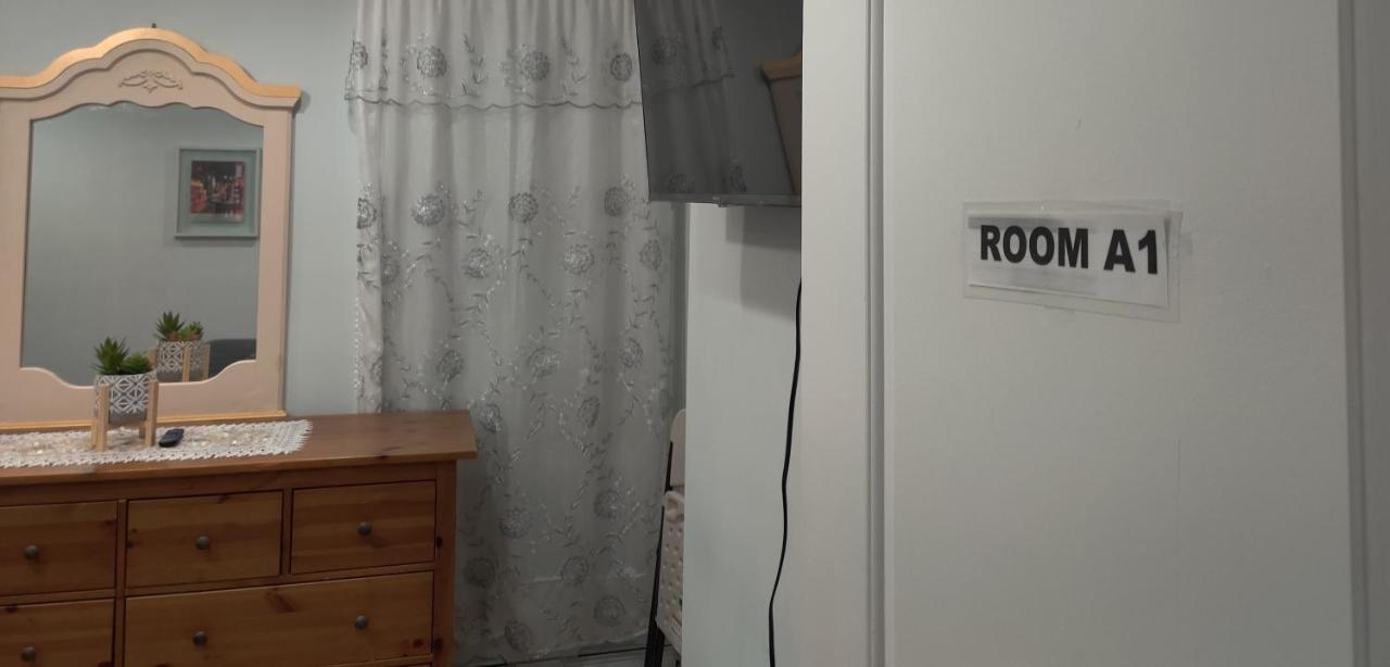 Privatunterkunft **new** Private In House