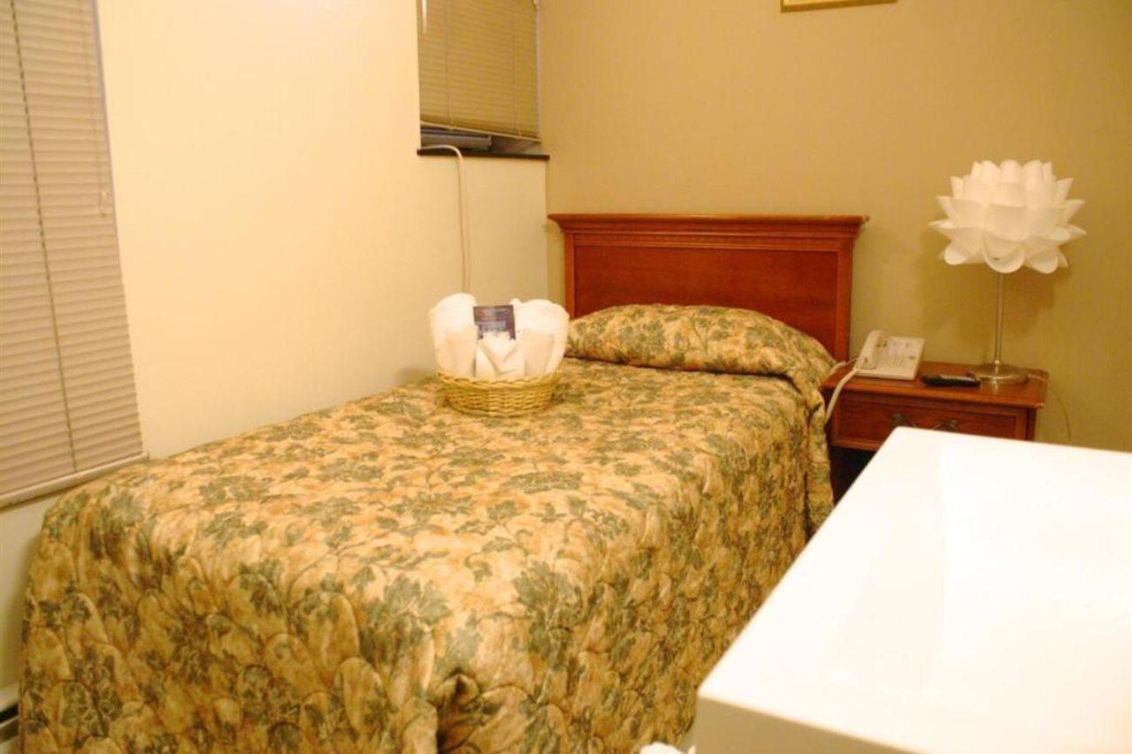 Americana Hotel New York