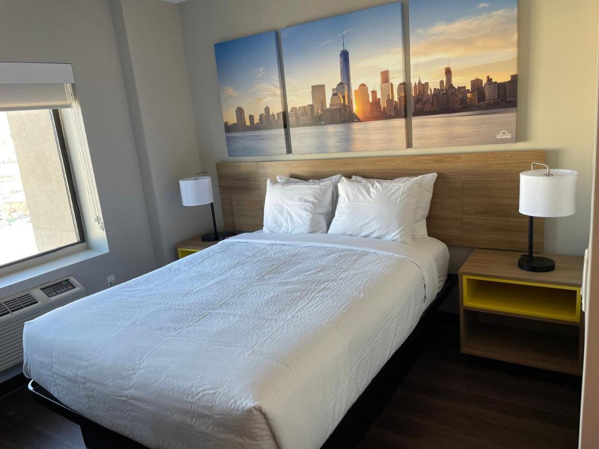 Hotel Days & By Wyndham Jamaica Jfk Airport 2*