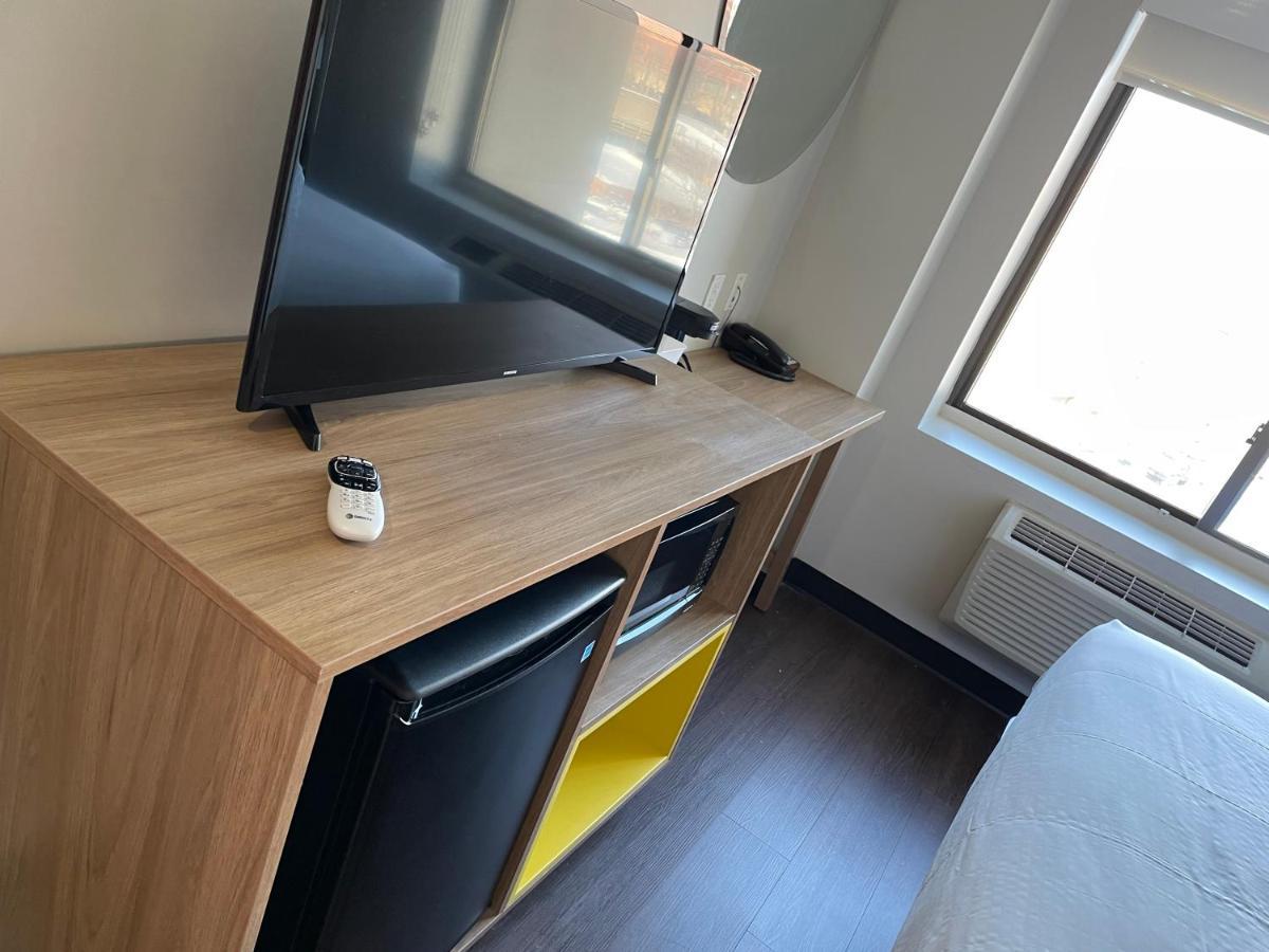 Hotel Days & By Wyndham Jamaica Jfk Airport 2*