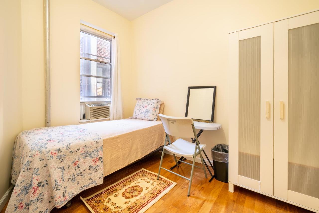 Guest house Empire Blvd