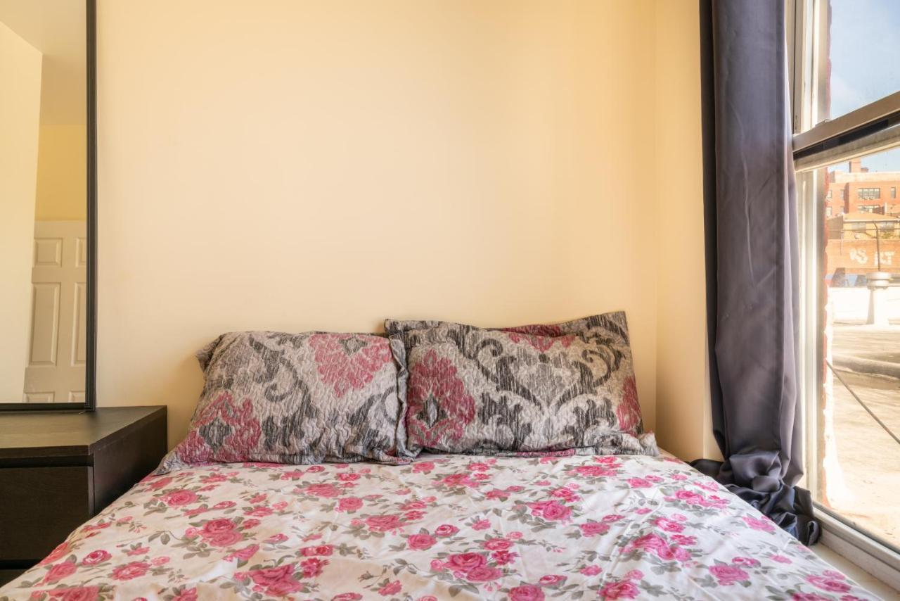 Guest house Empire Blvd New York