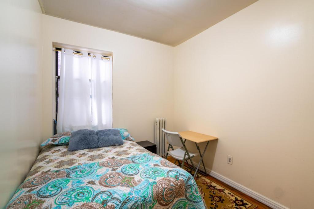 Eastern Parkway Gasthof 2*