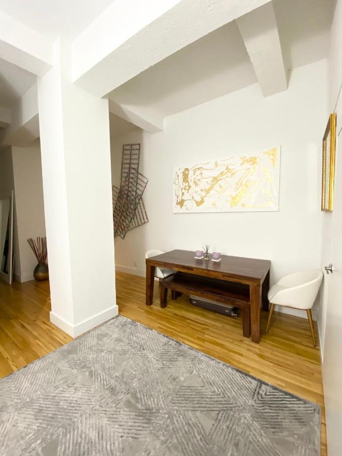 Luxury Apartments Next To Times Square New York