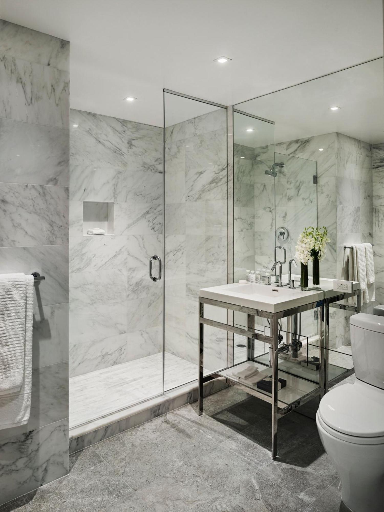 Aparthotel Aka Park 4*