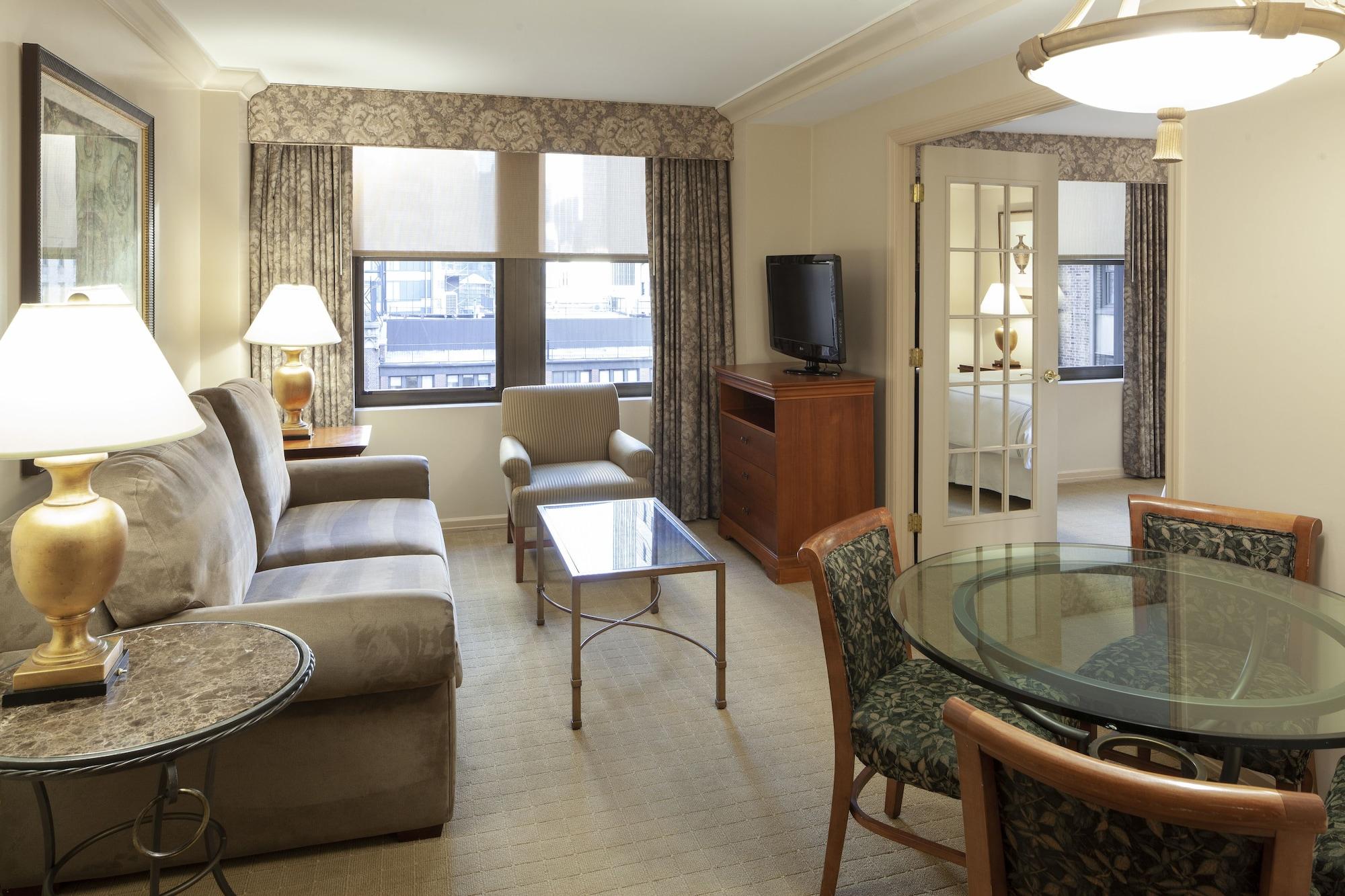 The Manhattan Club Hotel 4*