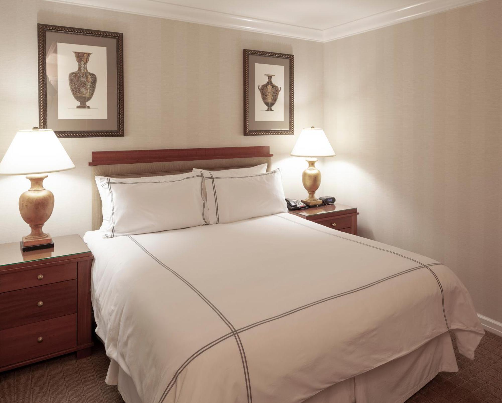 The Manhattan Club Hotel