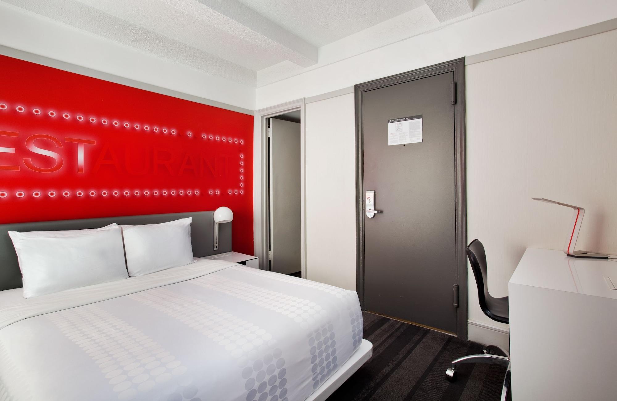 Row Nyc At Times Square Hotel