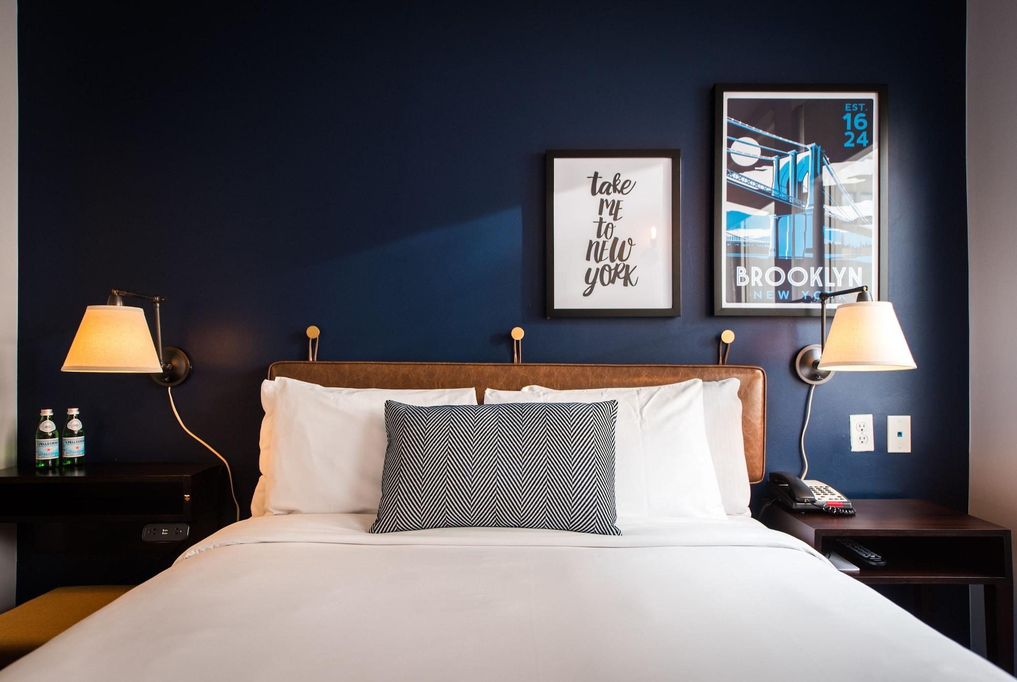 U Fifth Avenue, Empire State Building