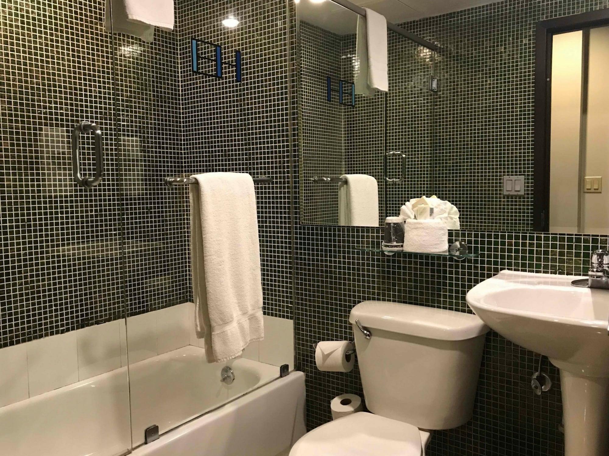 The Ridge 3* New York