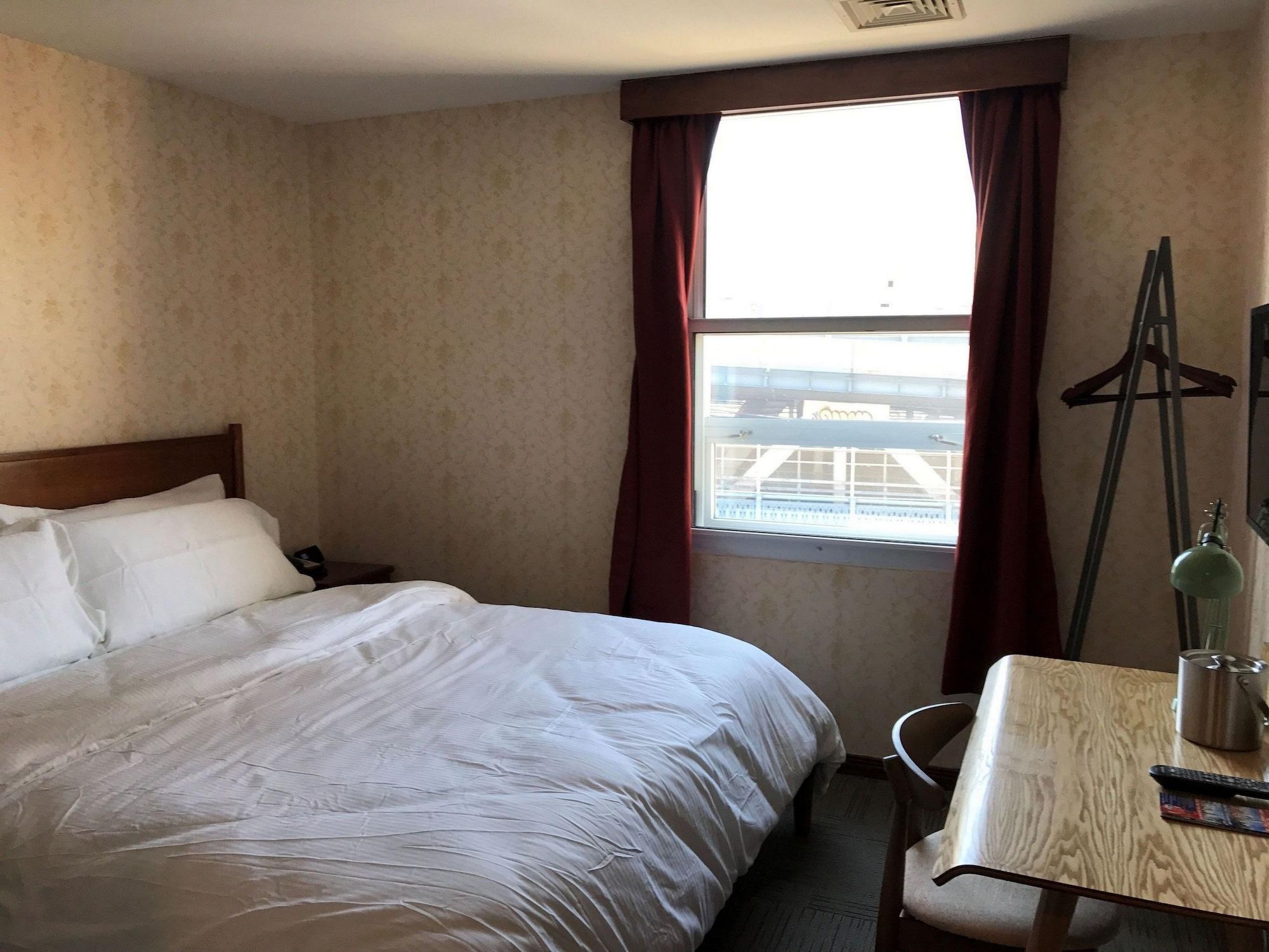 Mimosa Hotel