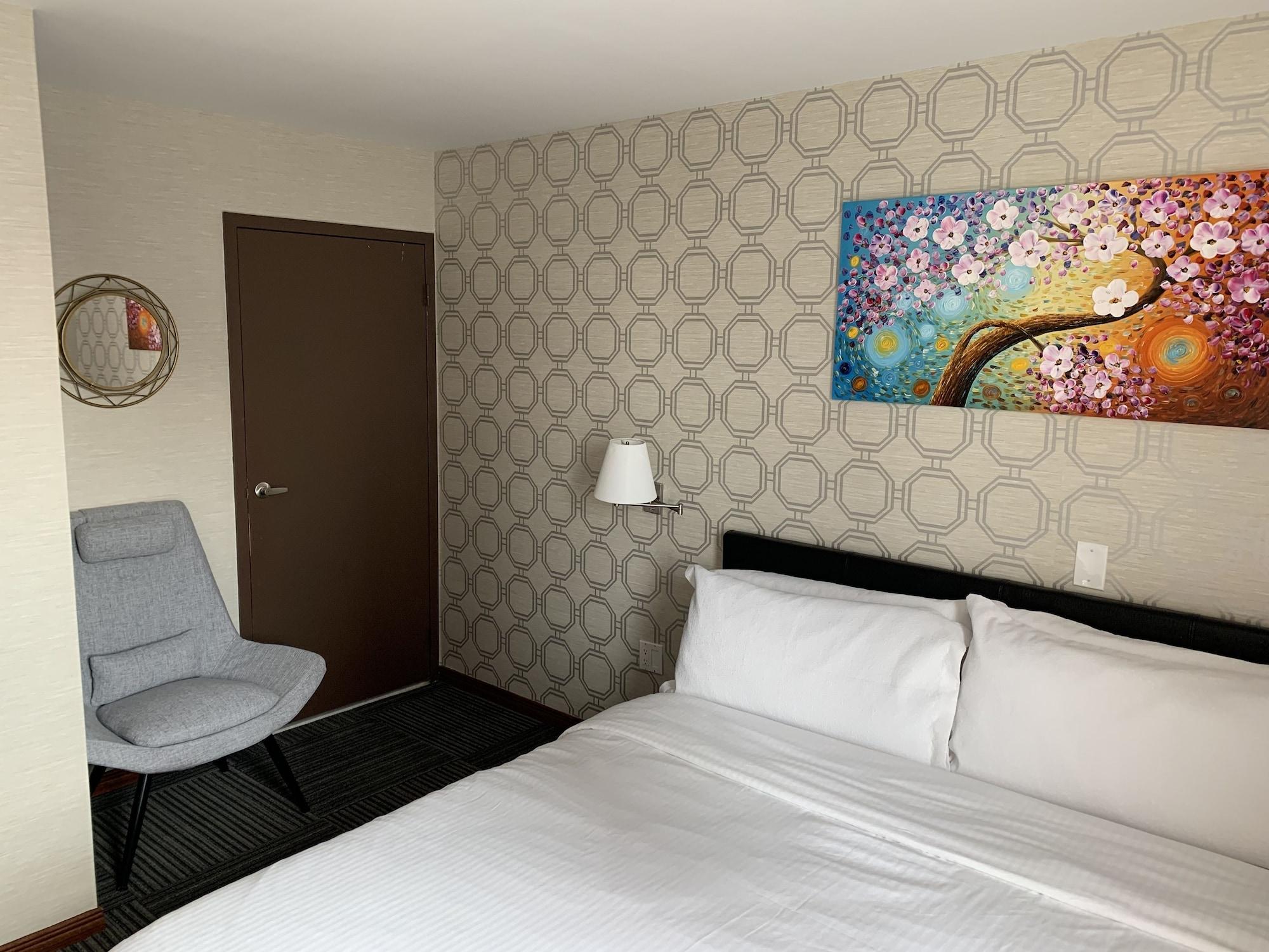 Mimosa Hotel