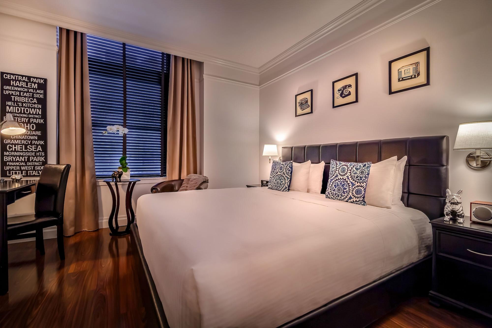Avalon Hotel 4*