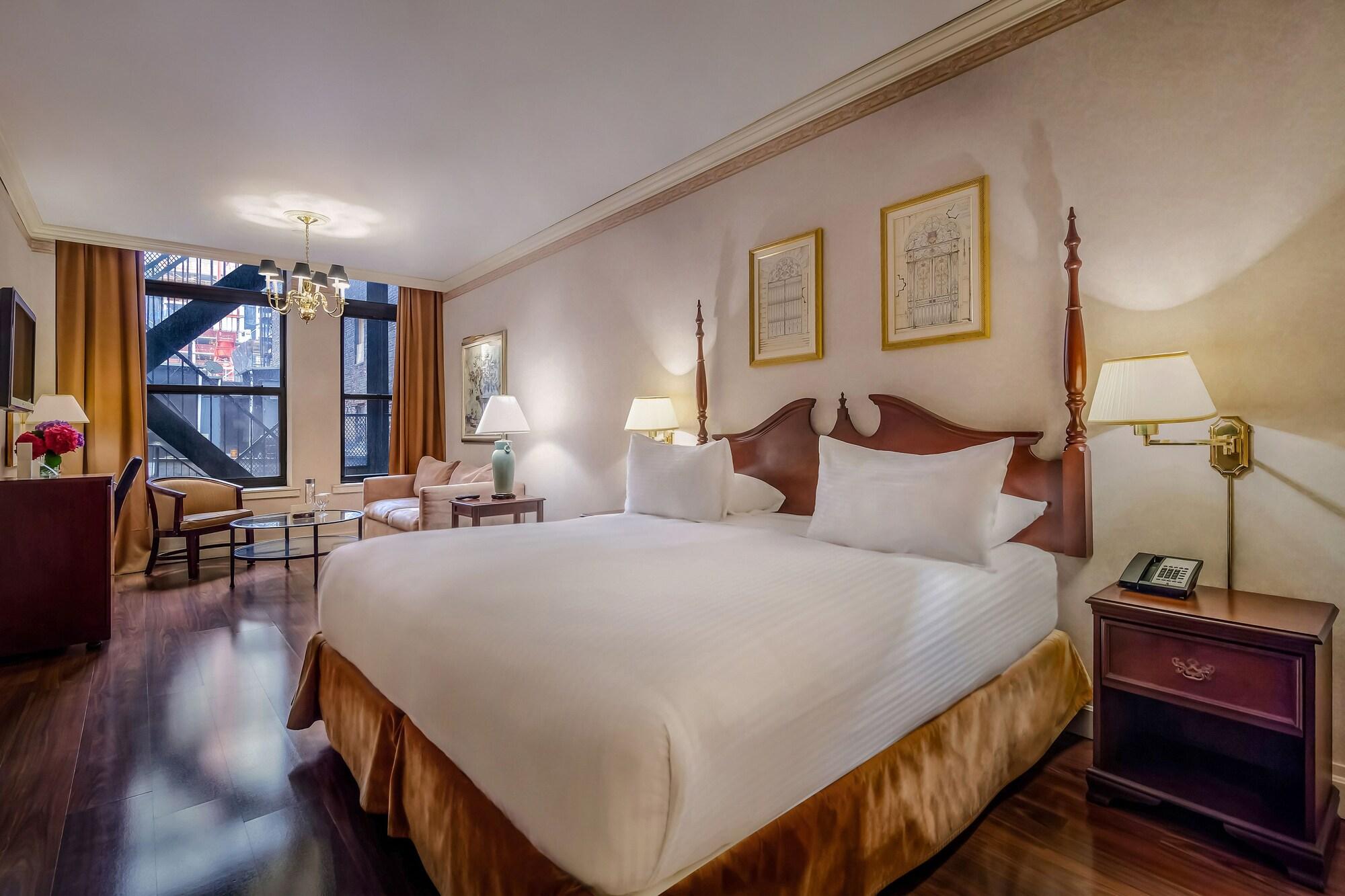 Hotel Avalon