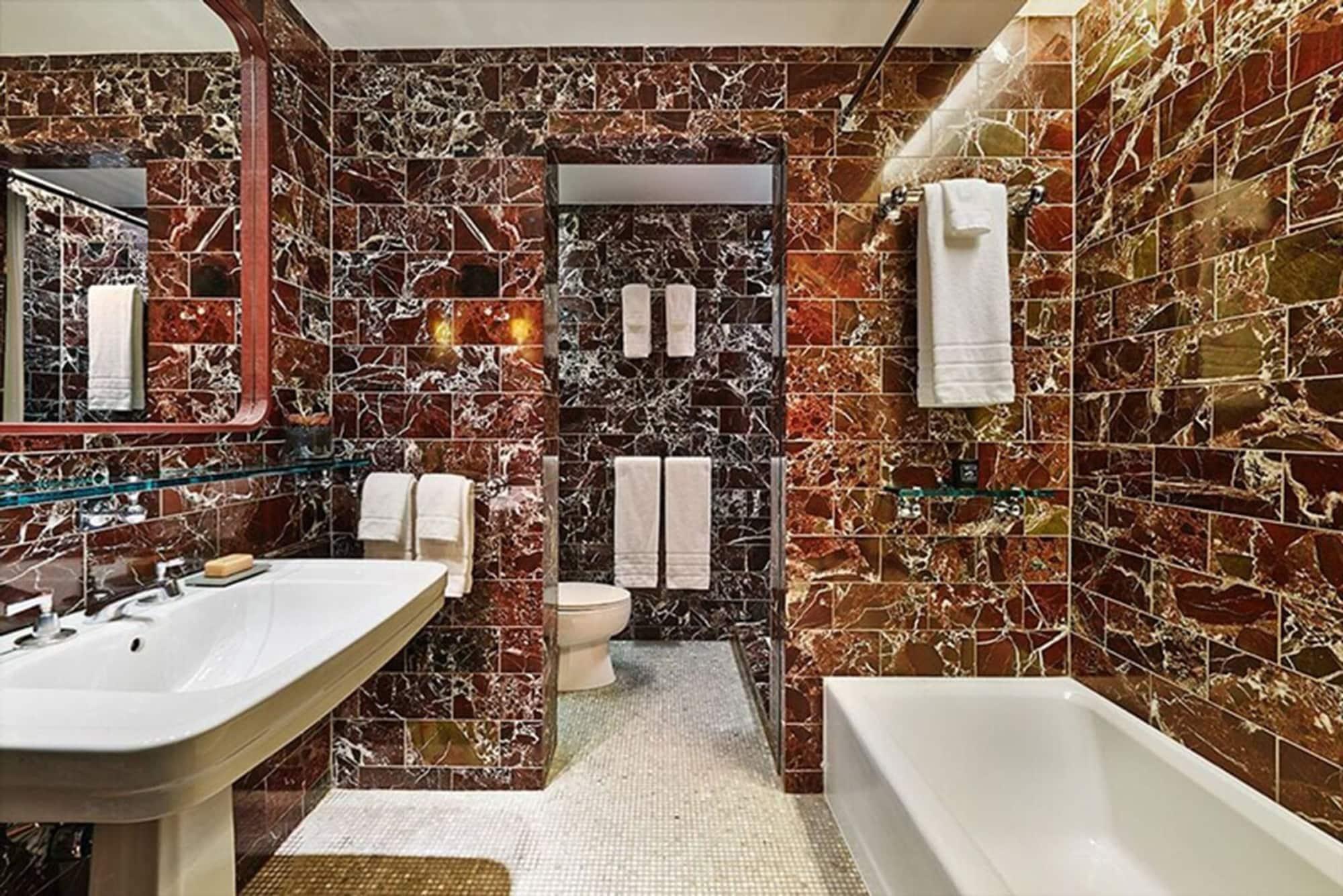 Hotel Sixty Soho 4*