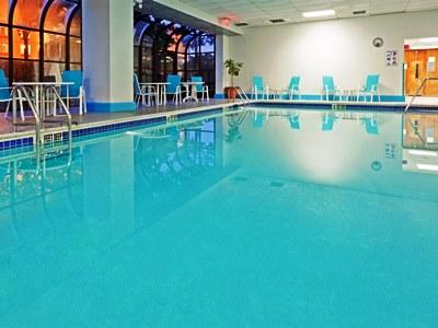 Doubletree By Hilton New York-laguardia