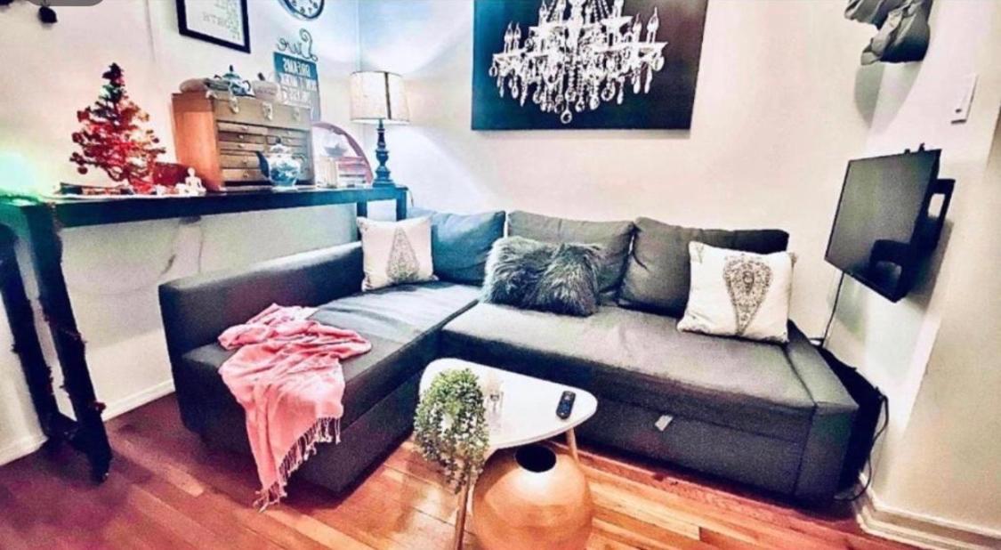 Apartment Manhattan -ues - *