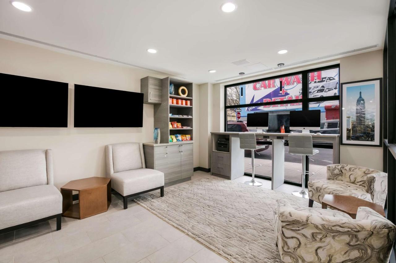 Hotel Western Executive Residency Bronx