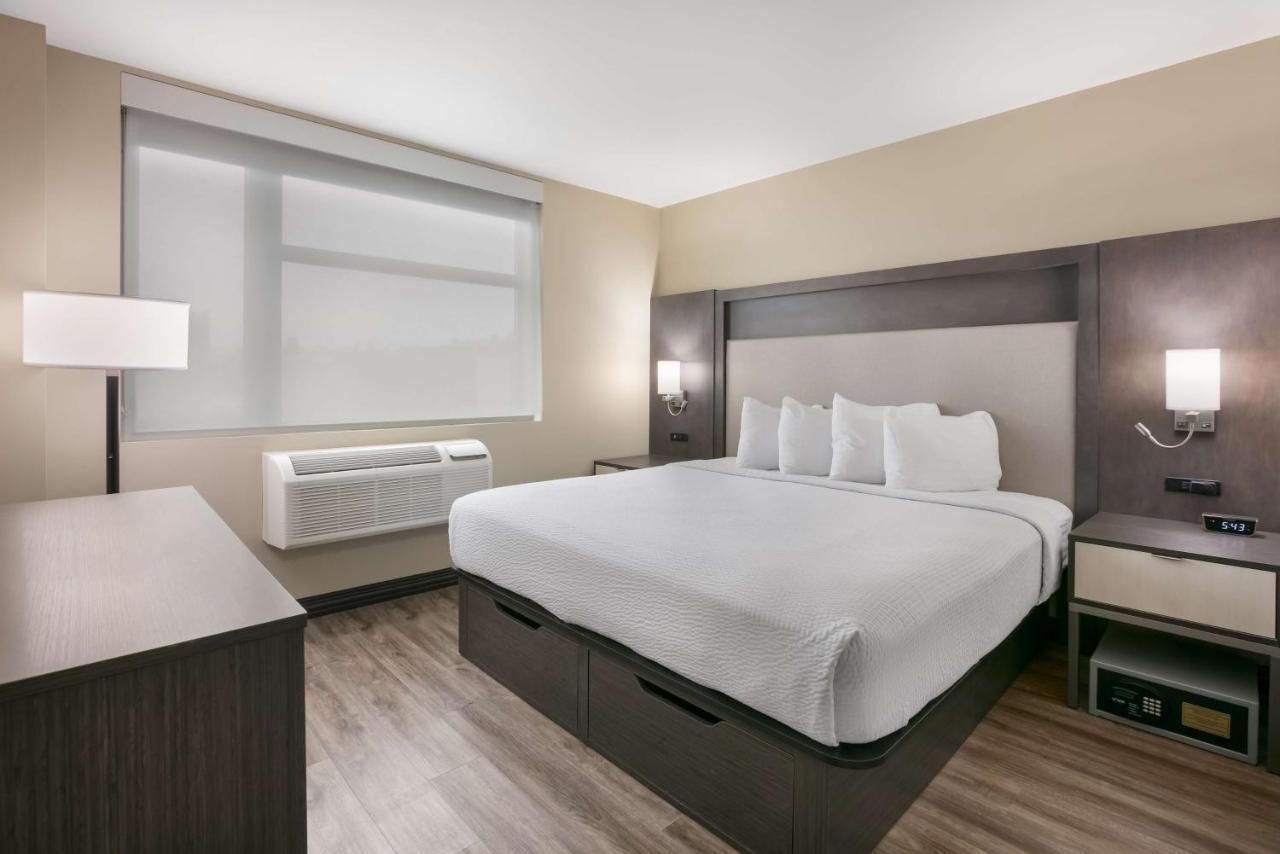 Western Executive Residency Bronx Hotel 3*