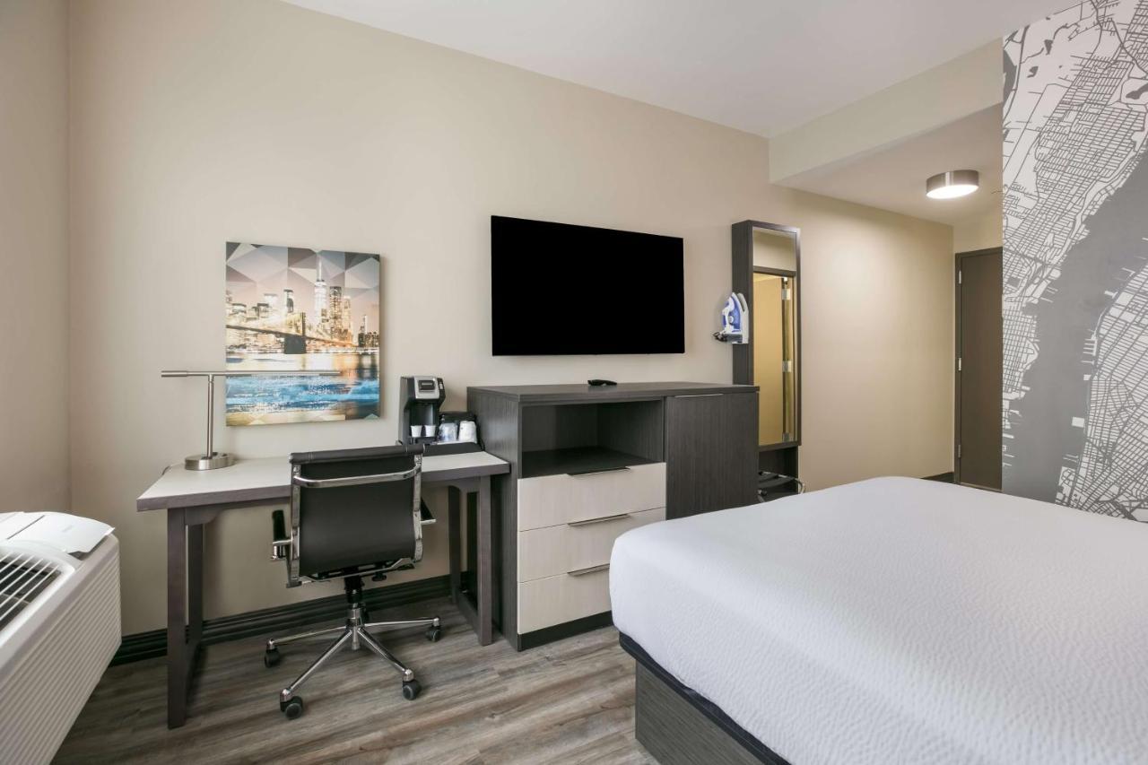 Western Executive Residency Bronx New York