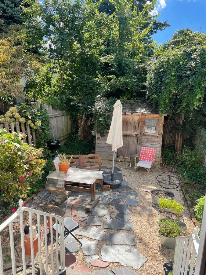 Artsy Elegant 4-Br Townhouse Quiet Brooklyn Block