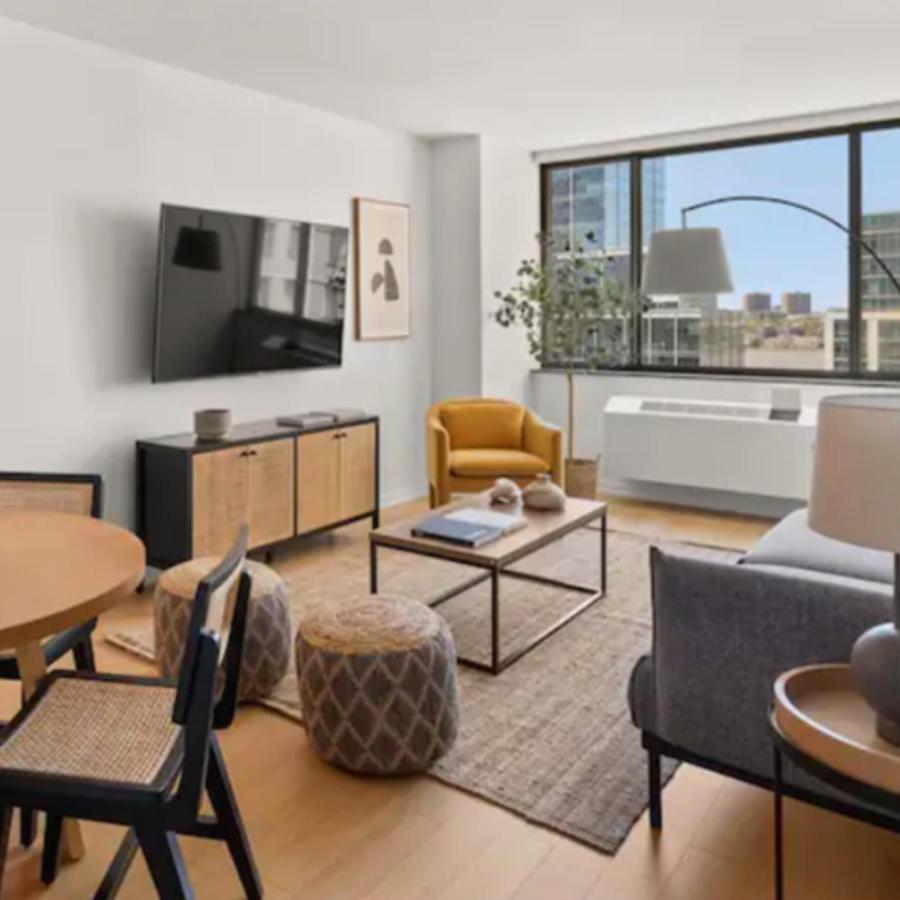 Apartment Family In Excellent Sector Of