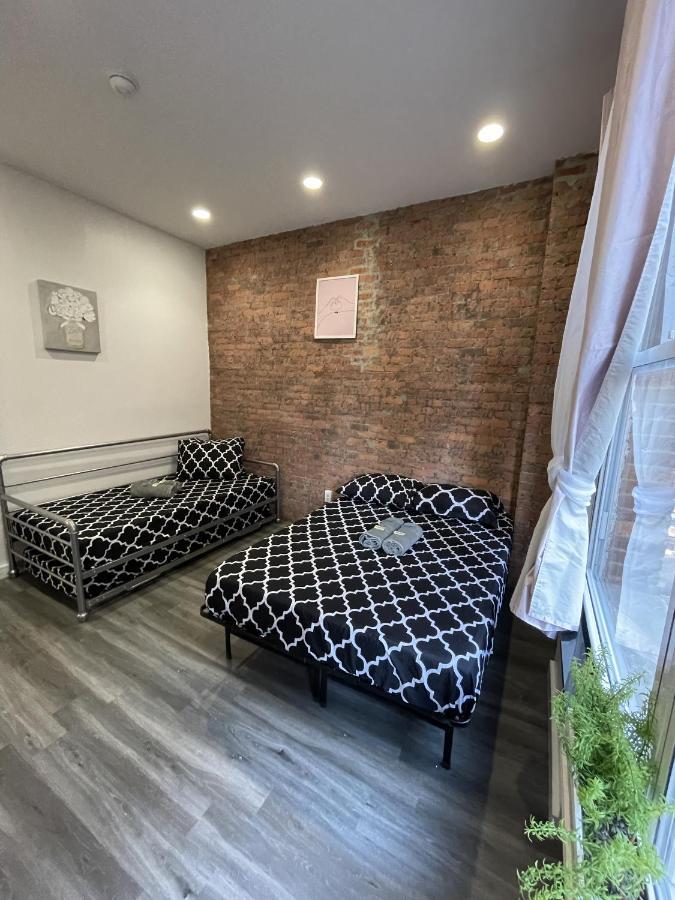 Apartment 31 Street Broadway New York