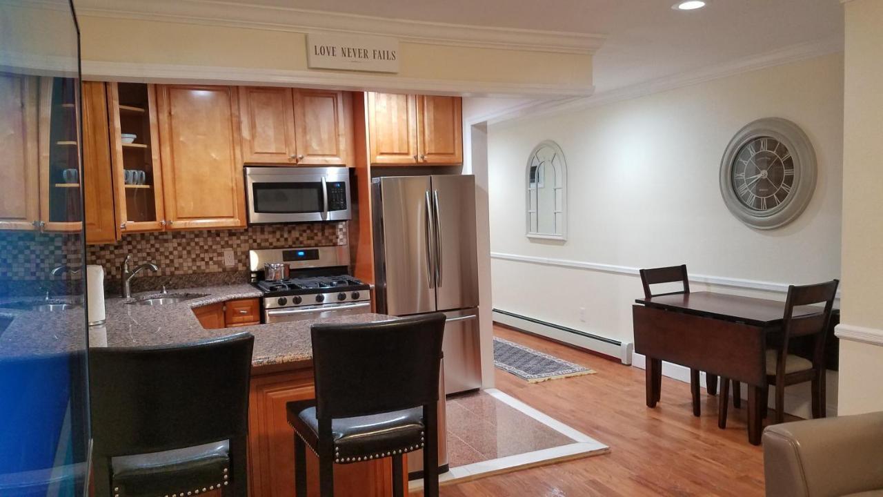 1118-quality Cribs Duplex * New York
