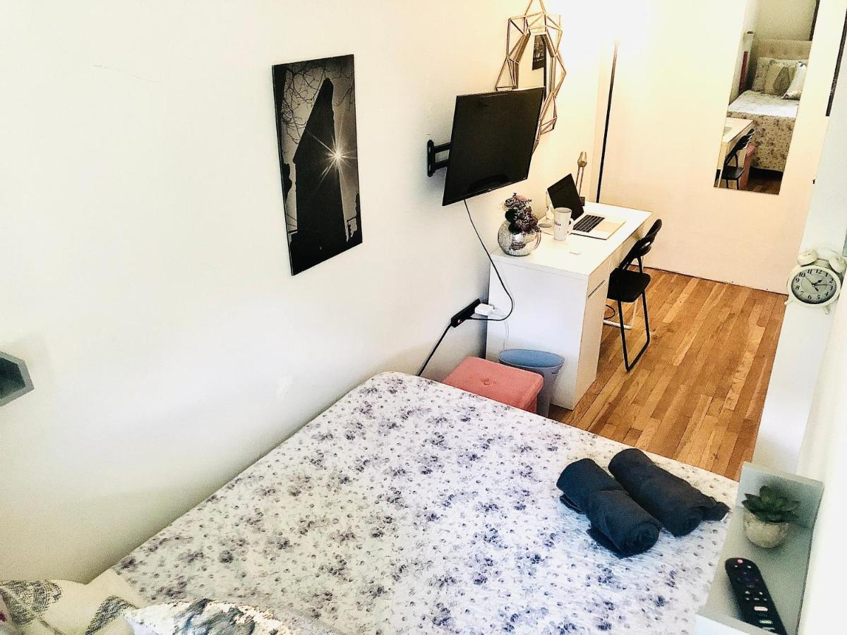 Apartment Manhattan -ues - *