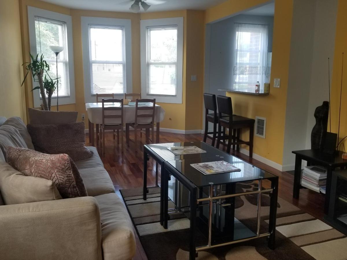 Maspeth House Privatunterkunft