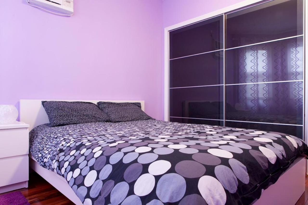 Privatunterkunft Maspeth House *
