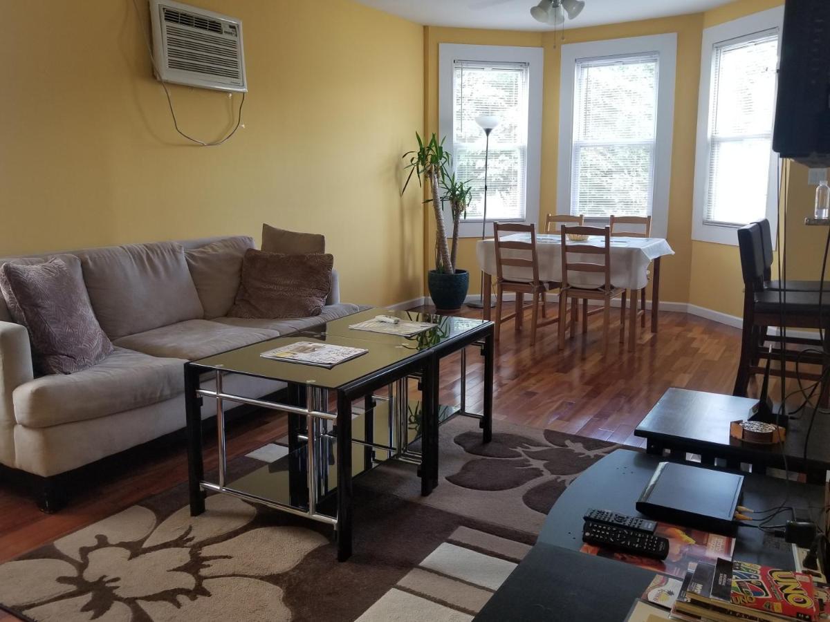 Maspeth House Privatunterkunft New York