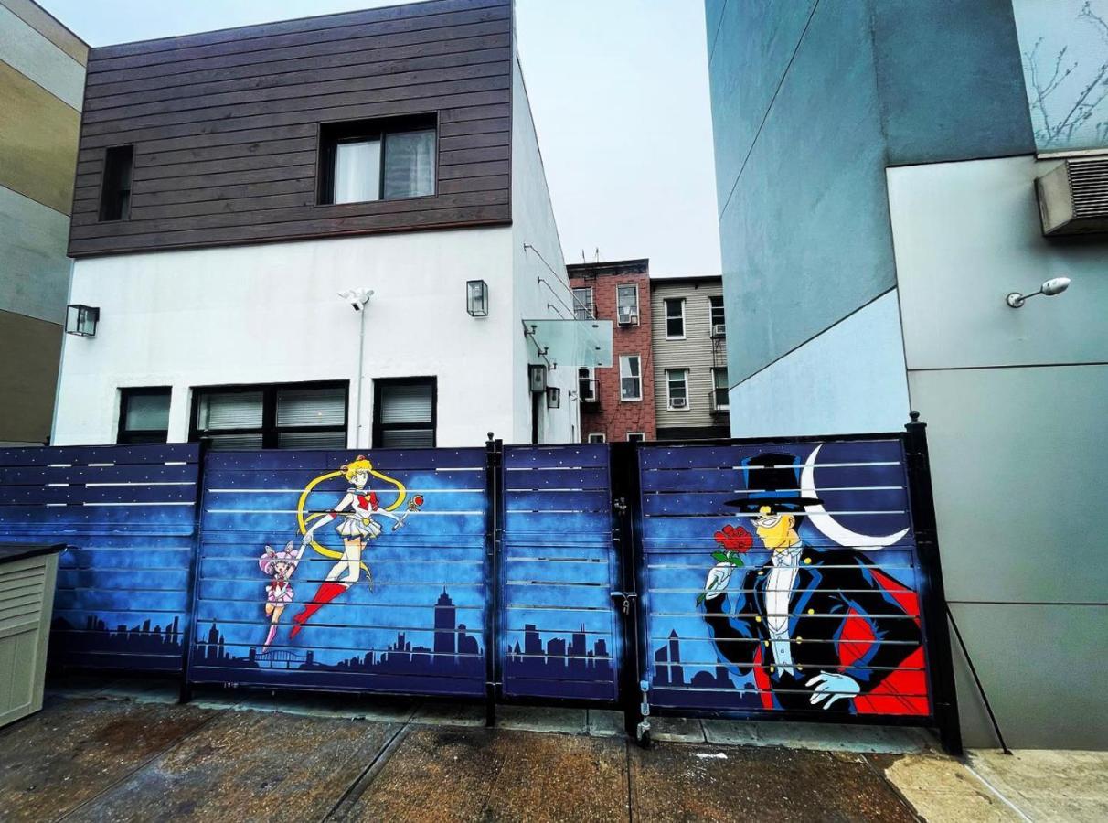 Holiday home Private Gated House With Gym In Williamsburg Bk 10 Mins To Manhattan! New York