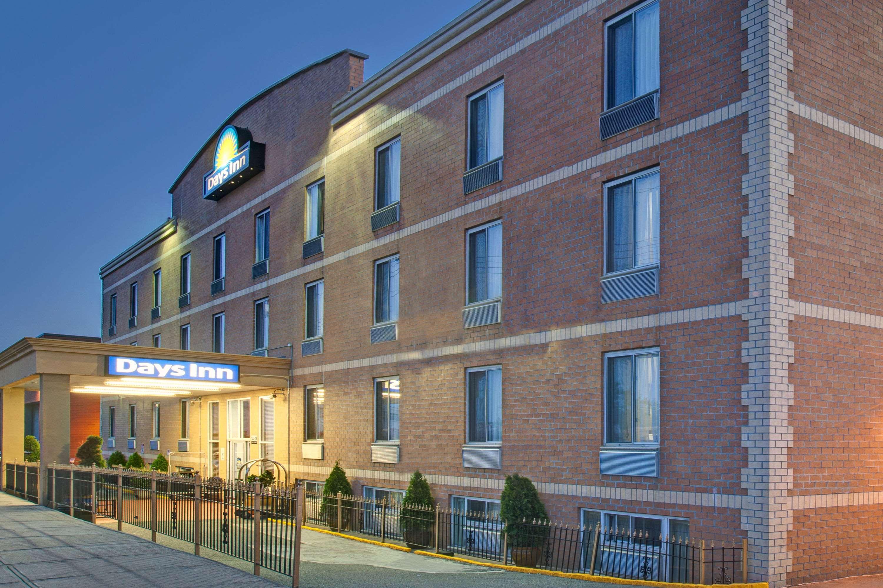 Hotel Days By Wyndham Jamaica / Jfk Airport New York